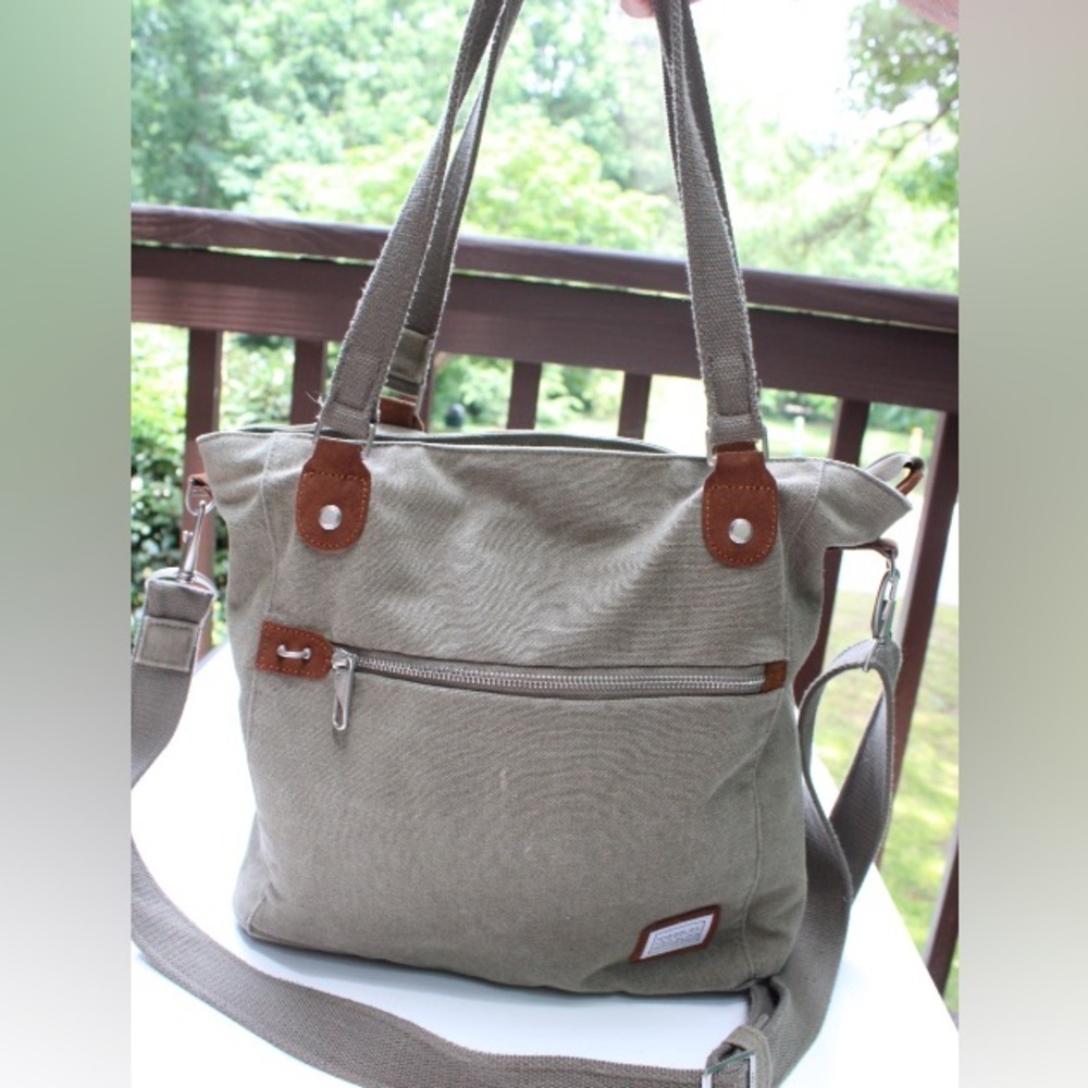 Travel on RFID Travel tote/satchel bag - Picture 10 of 15